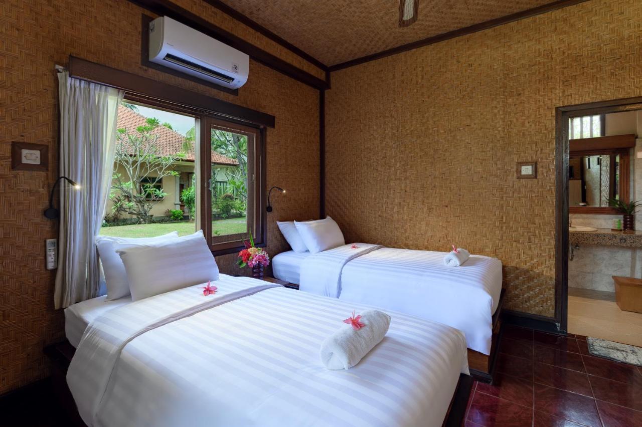 Banyualit Spa 'N Resort Lovina Exterior foto