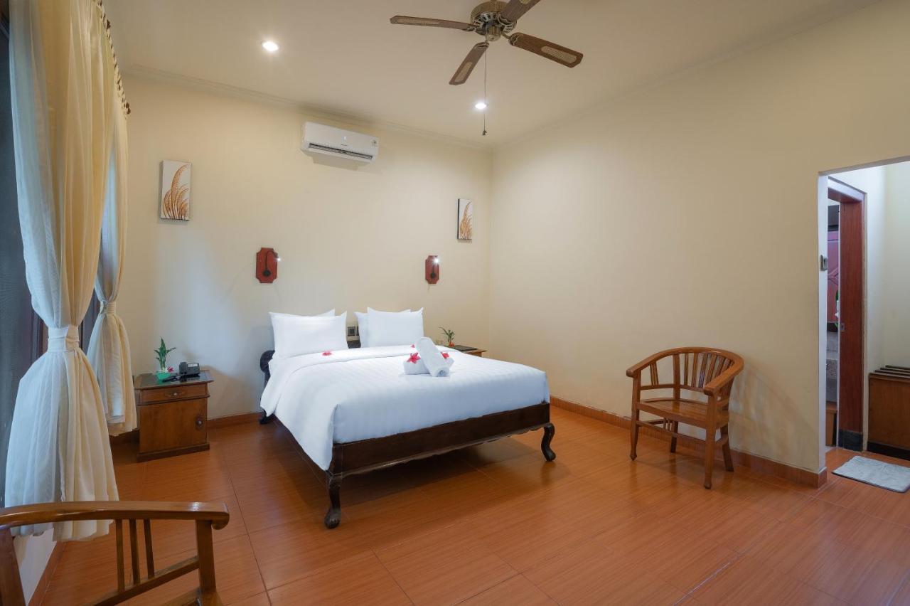 Banyualit Spa 'N Resort Lovina Exterior foto