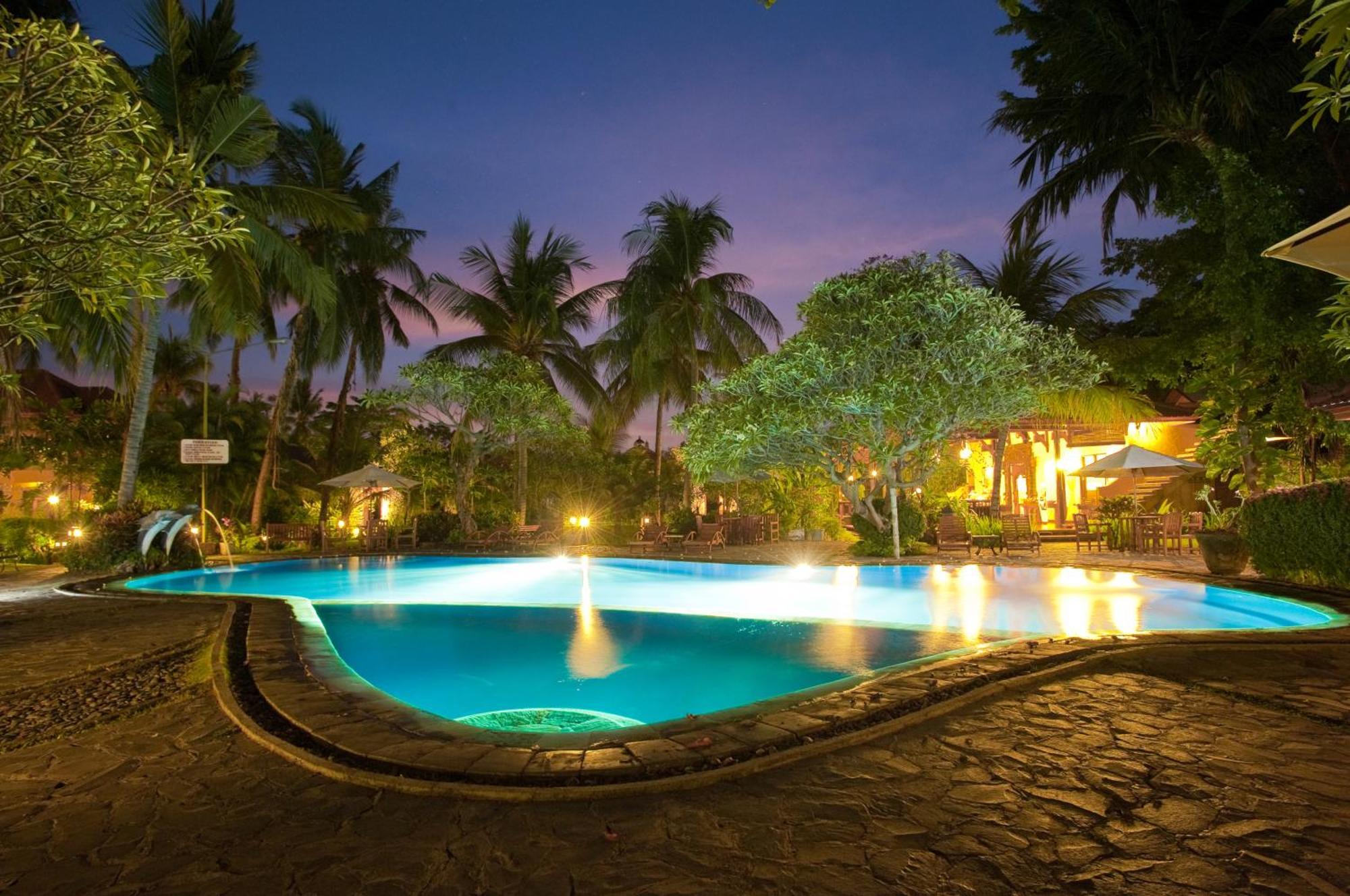 Banyualit Spa 'N Resort Lovina Exterior foto